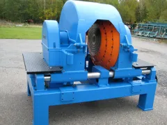 Söderhamn 240-12 chipper canter – bild 2