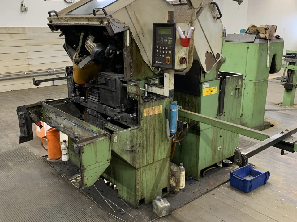 Vollmer CAS 44 U – bild 1
